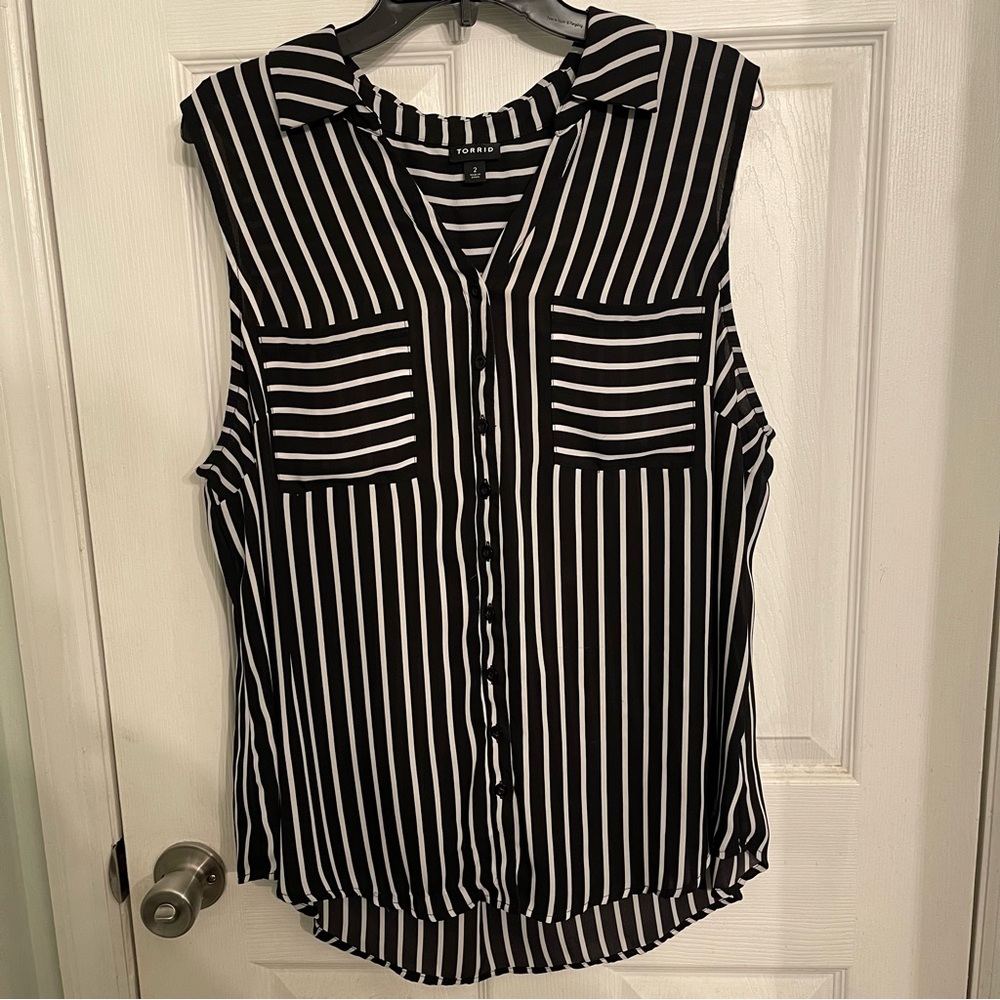 Torrid Black and White Striped Sleeveless Blouse